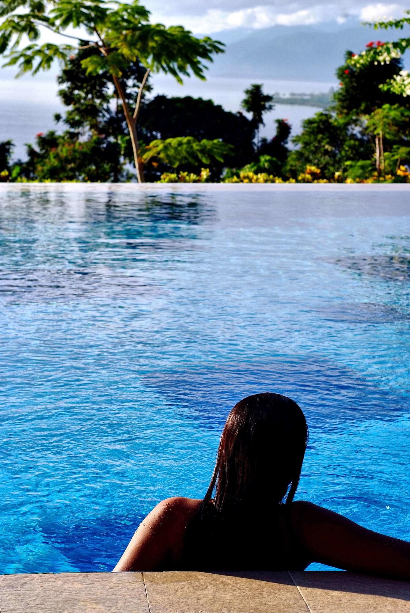 ASTON Niu Manokwari Hotel&Conference Center Exterior foto