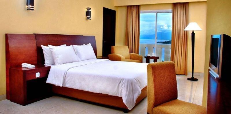 ASTON Niu Manokwari Hotel&Conference Center Exterior foto