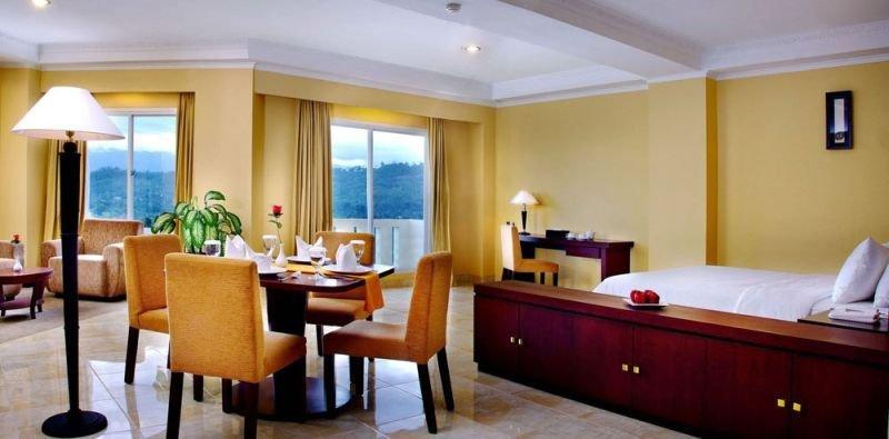 ASTON Niu Manokwari Hotel&Conference Center Exterior foto