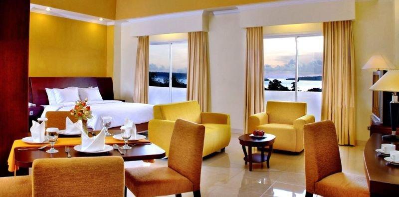ASTON Niu Manokwari Hotel&Conference Center Exterior foto