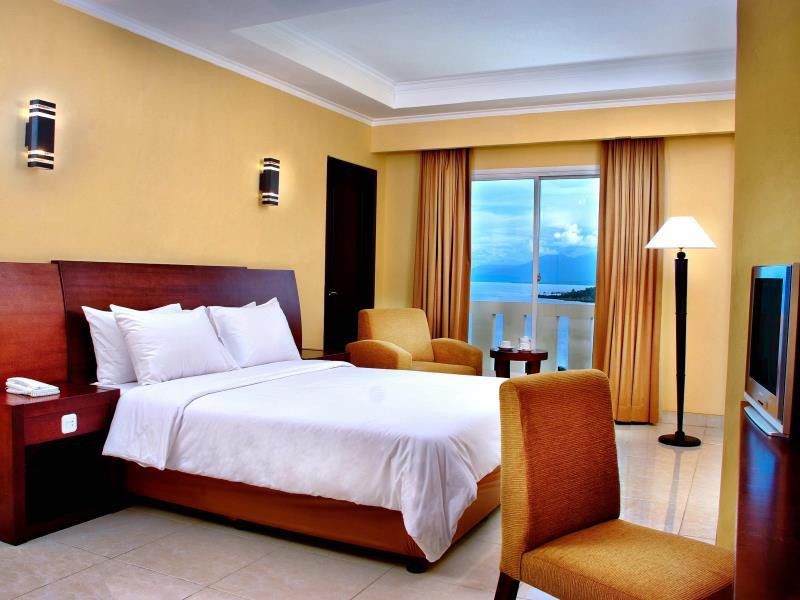 ASTON Niu Manokwari Hotel&Conference Center Exterior foto