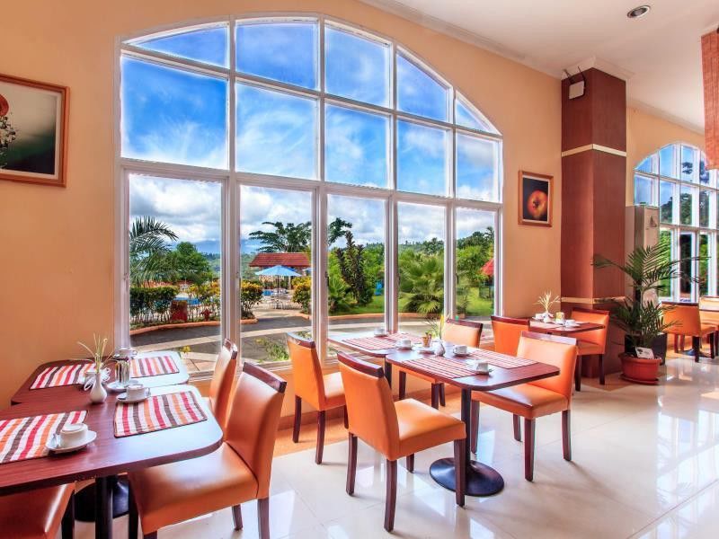 ASTON Niu Manokwari Hotel&Conference Center Exterior foto