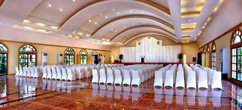 ASTON Niu Manokwari Hotel&Conference Center Exterior foto