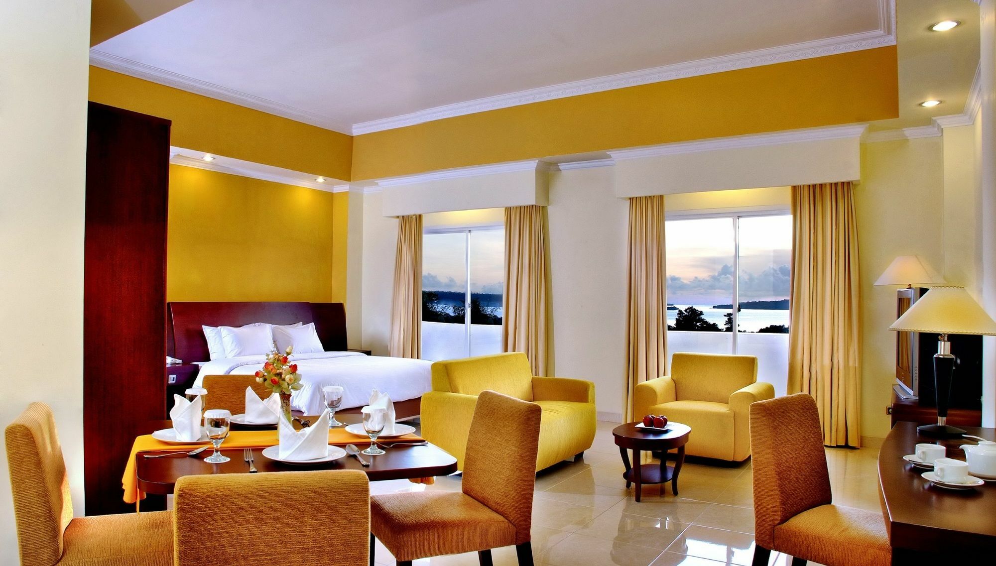 ASTON Niu Manokwari Hotel&Conference Center Exterior foto